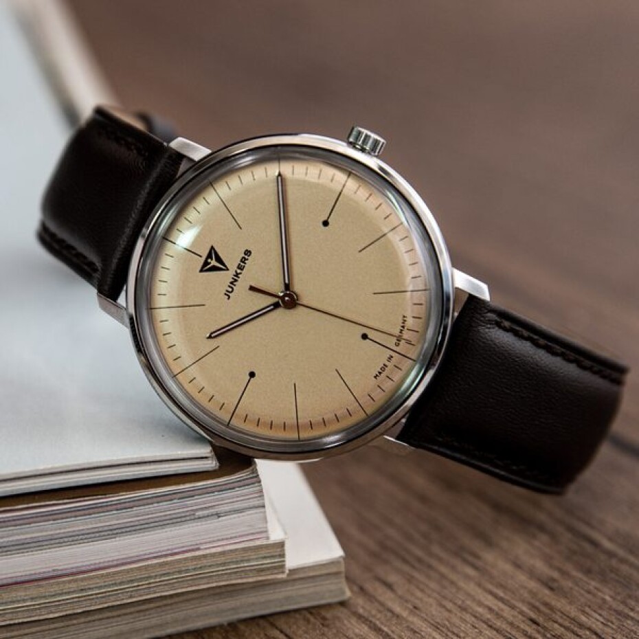 Junkers Bauhaus 100 Jahre Bauhaus 40mm 908.01.05 - main (3)