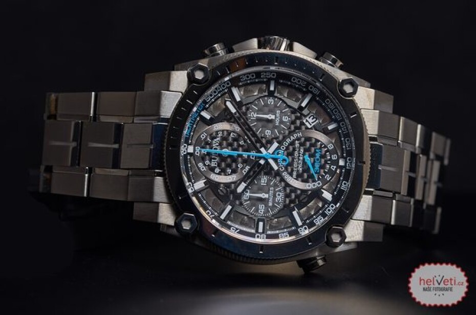Bulova Precisionist Chronograph 98G229 - main (1)