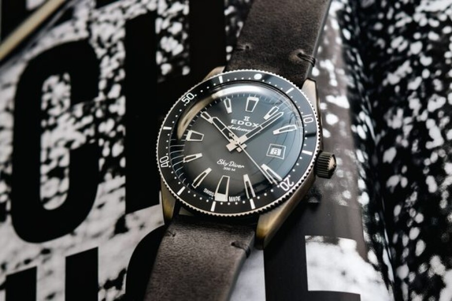 EDOX Skydiver Date Automatic 80126-3VIN-GDN Limited Edition - main (21)