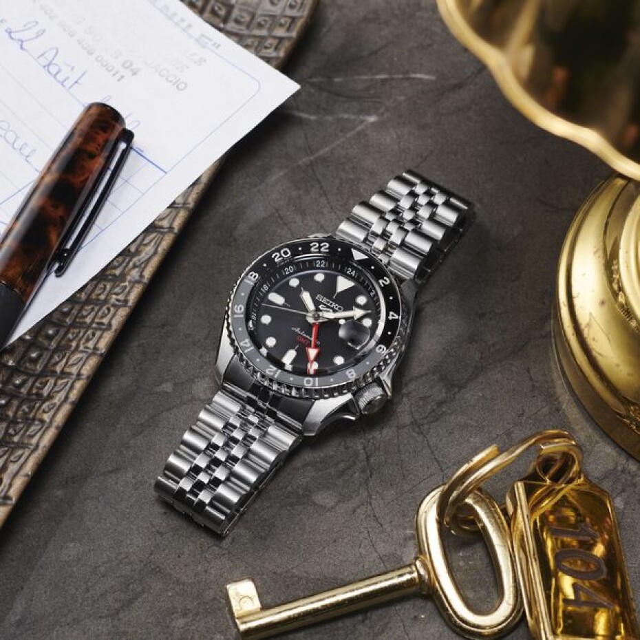 Seiko 5 Sports GMT Series SSK001K1 - main (10)