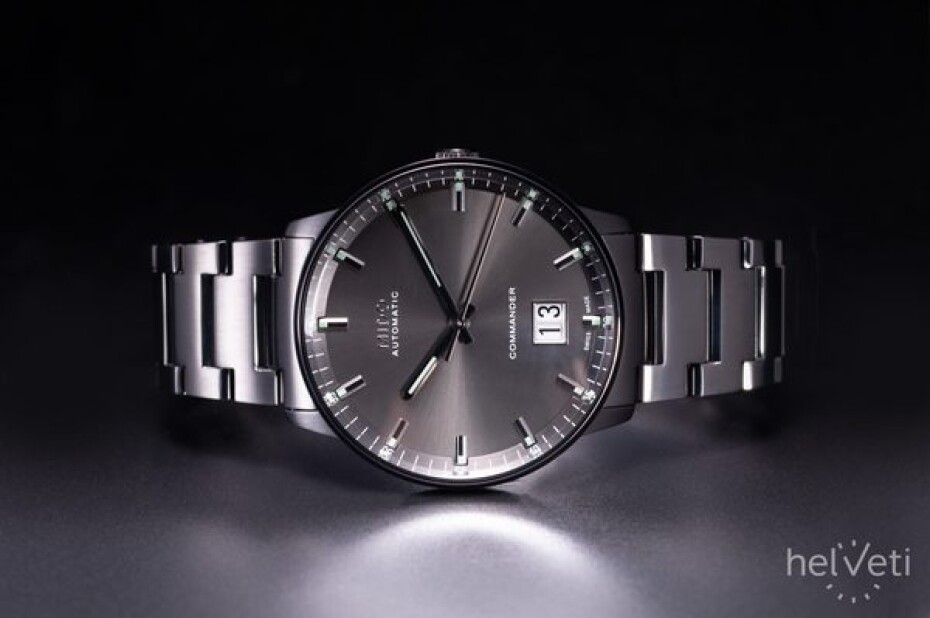 Mido Commander Big Date M021.626.33.061.00 - main (1)