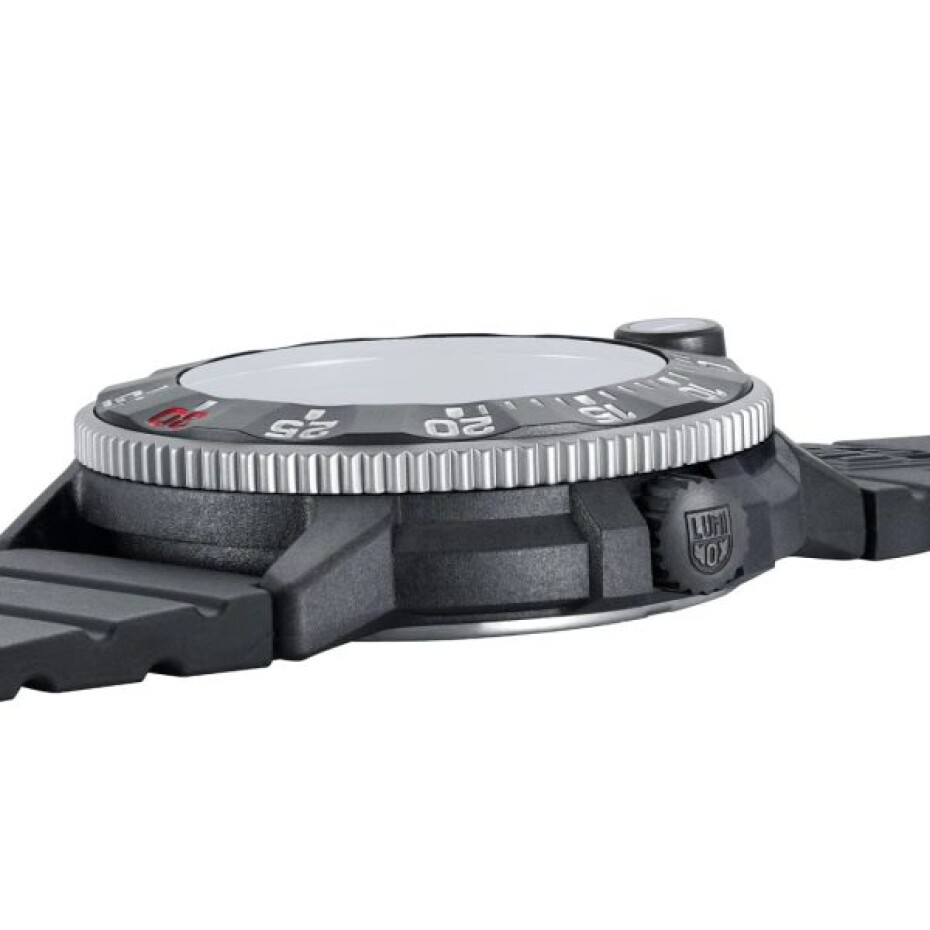 Luminox Navy SEAL Original Heritage Dive Watch XS.3001.H.SET - main (10)