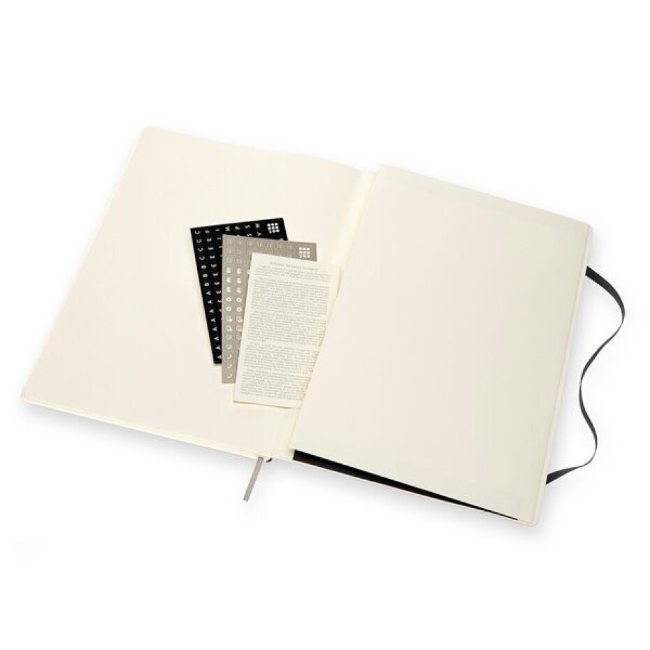 Zápisník Moleskine Professional ČERNÝ - měkké desky - A4, linkovaný 1331/1121201 - main (2)