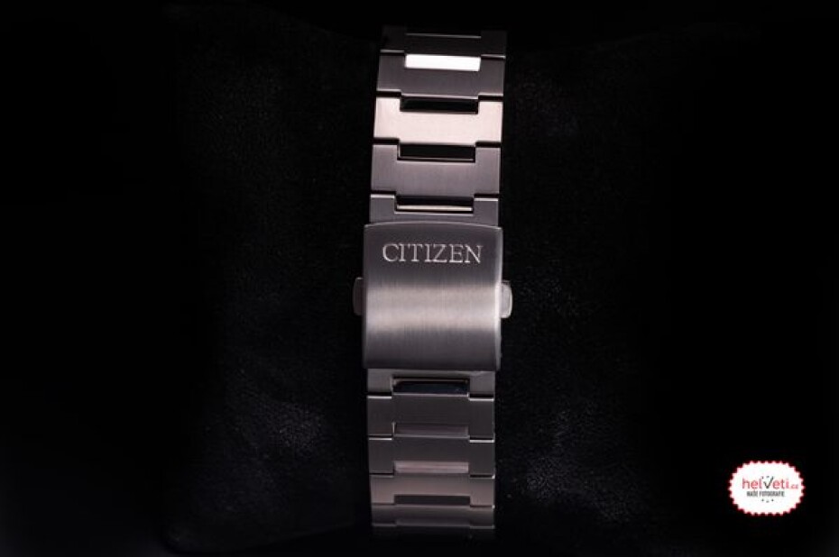 Citizen Eco-Drive Super Titanium Chrono CA4610-85Z - main (13)
