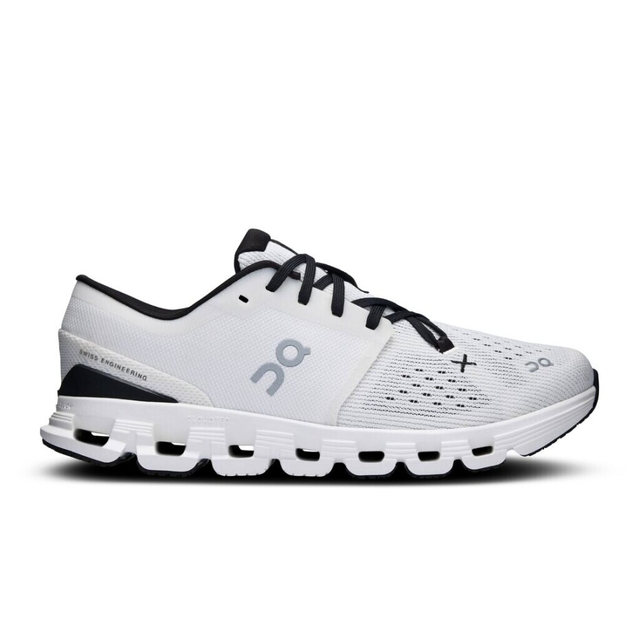 Dámská běžecká obuv On  Cloud X 4 Ivory/Black  EUR 40,5 - main (0)