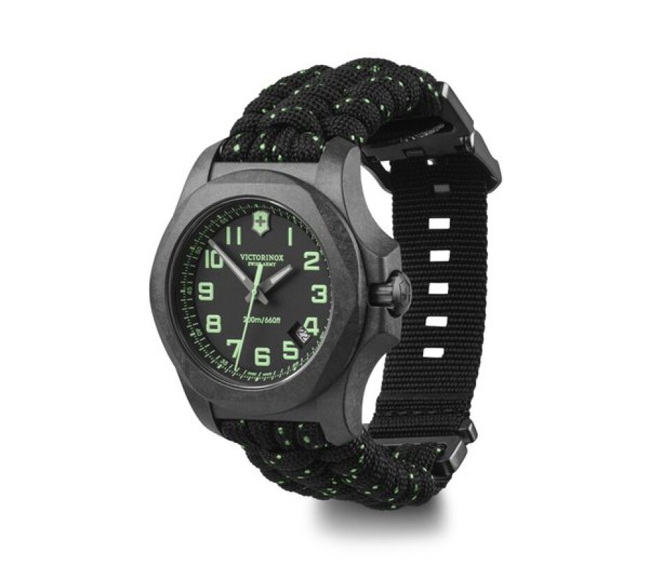 Victorinox I.N.O.X. Carbon 241859 - main (1)