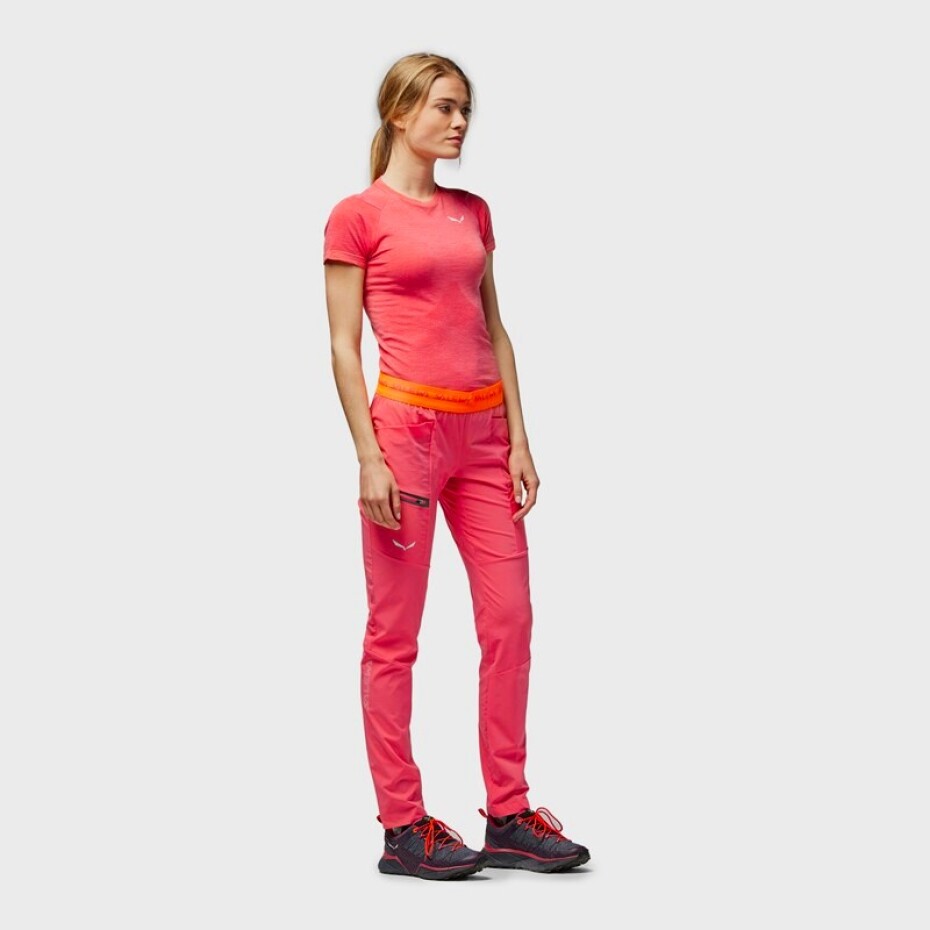 Salewa Pedroc Light DST Calypso Coral - main (2)