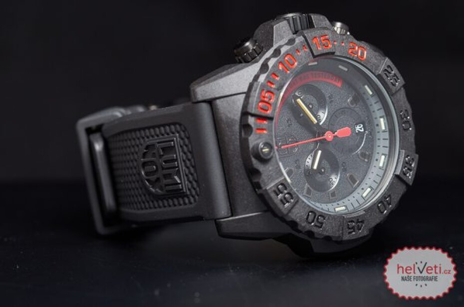 Luminox Navy SEAL Chronograph 3581.EY - main (4)