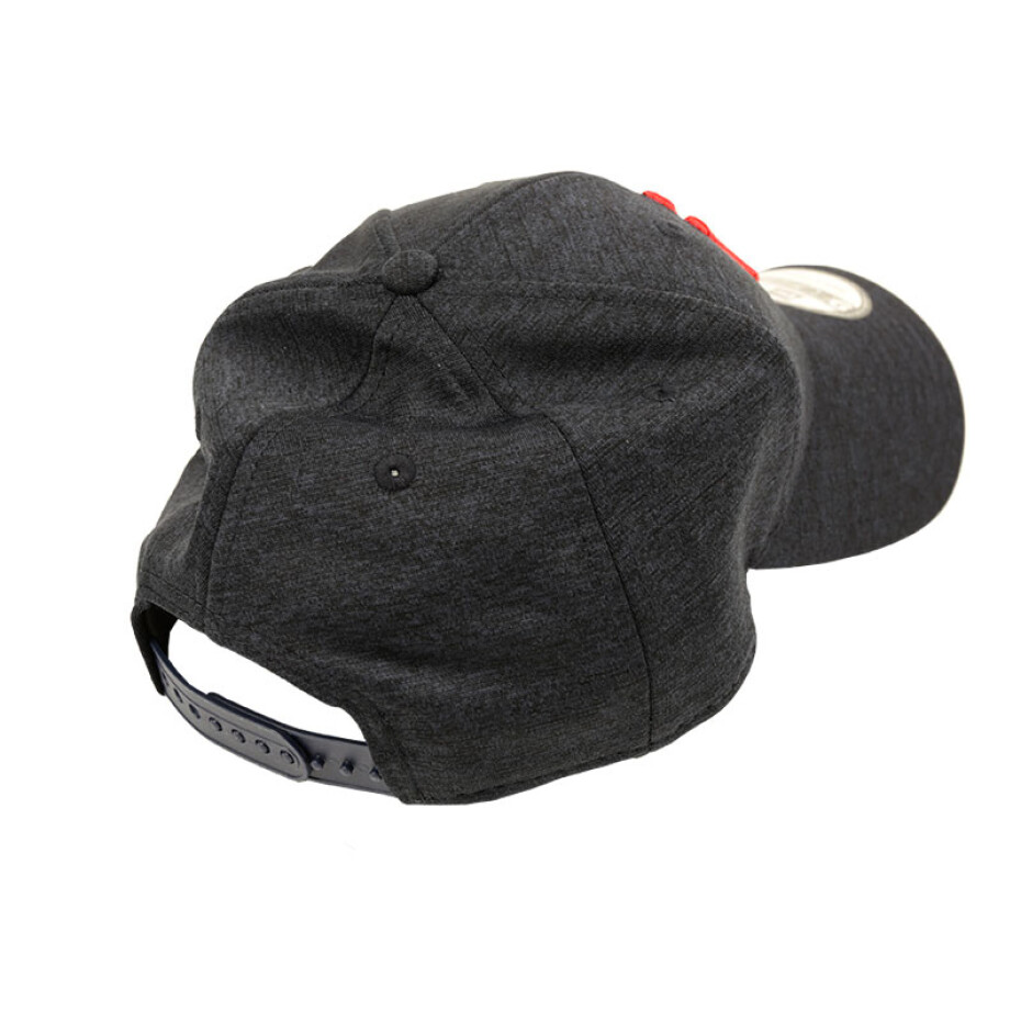 Kšiltovka New Era  9Forty Shadow Tech MLB New York Yankees Black/Red - main (1)