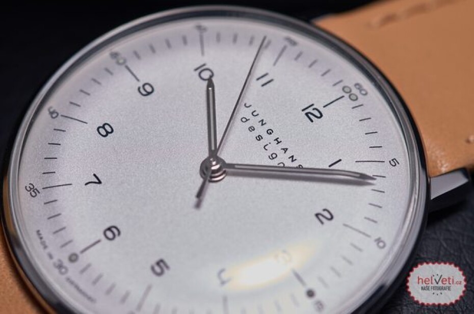 Junghans Max Bill Handaufzug 27/3701.02 - main (2)