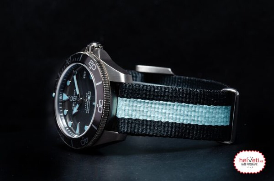 Certina DS Action Diver Powermatic 80 C032.807.48.081.00 - main (2)