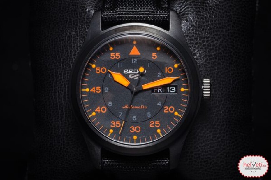 Seiko 5 Sports Automatic SRPH33K1 - main (6)