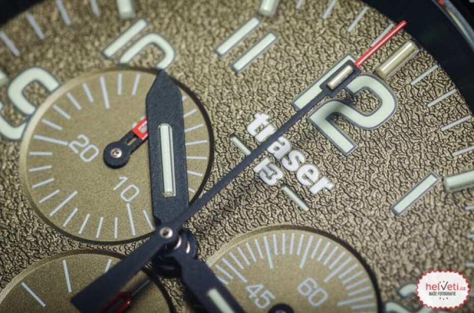 Traser P67 Officer Pro Chronograph Khaki Nato - main (8)