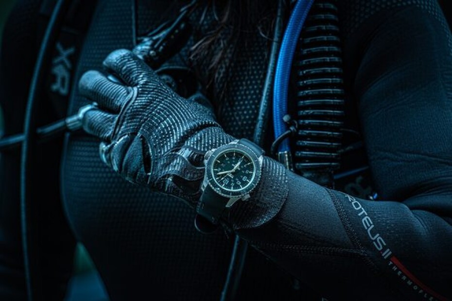 Traser P67 Diver Black Set ocel a pryž - main (13)