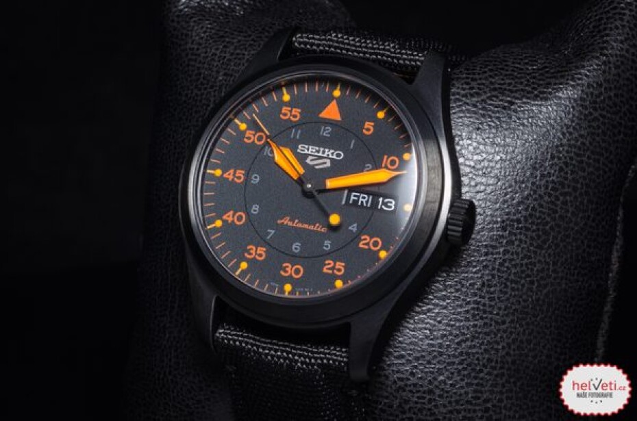 Seiko 5 Sports Automatic SRPH33K1 - main (4)