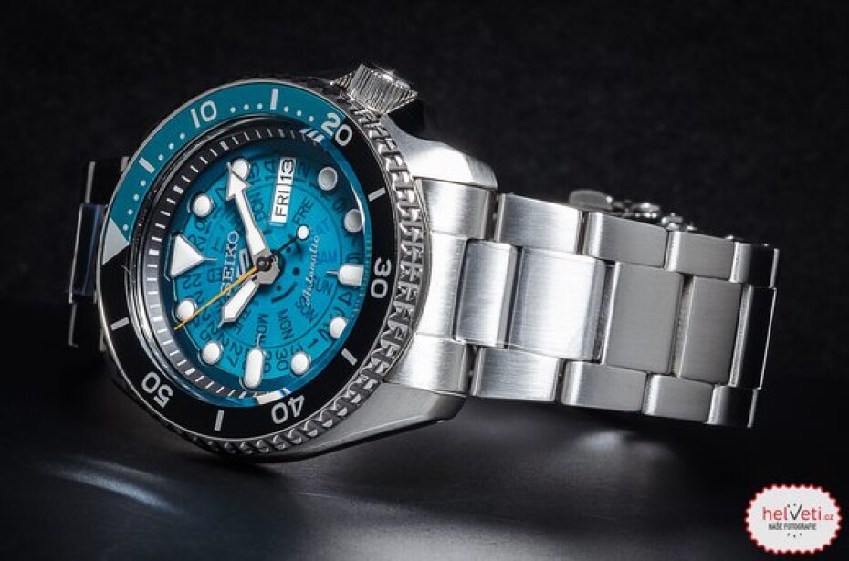 Seiko 5 SKX Sports Style SRPJ45K1 - main (2)
