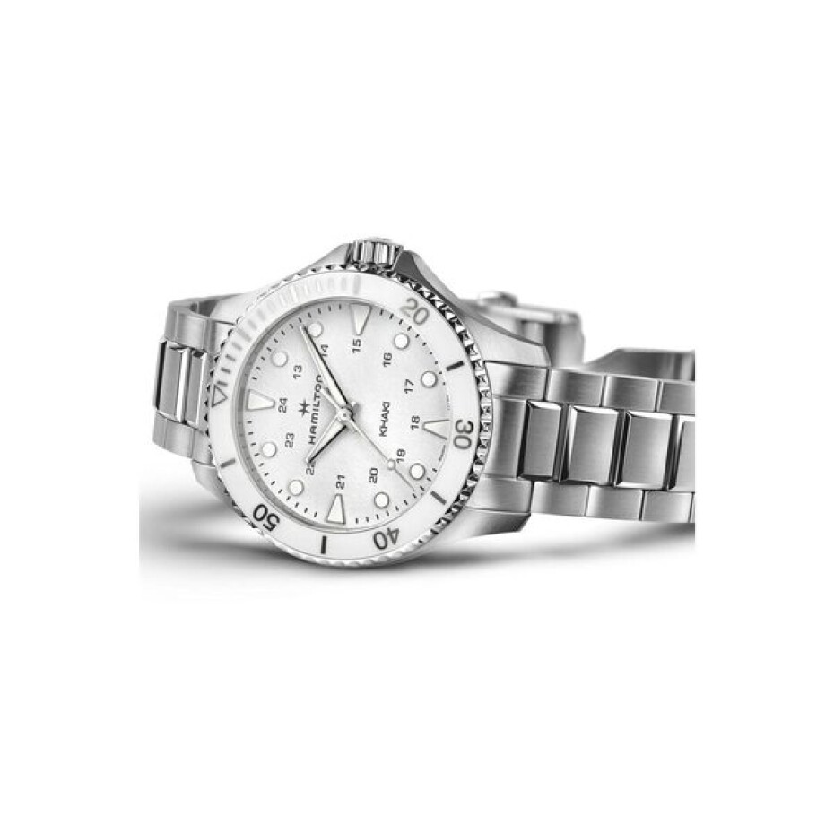 Hamilton Khaki Navy Scuba Quartz H82221110 - main (2)