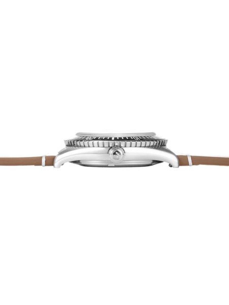 Nivada Grenchen Antarctic Diver 32044A17 - Brown Leather White Stitching - main (16)