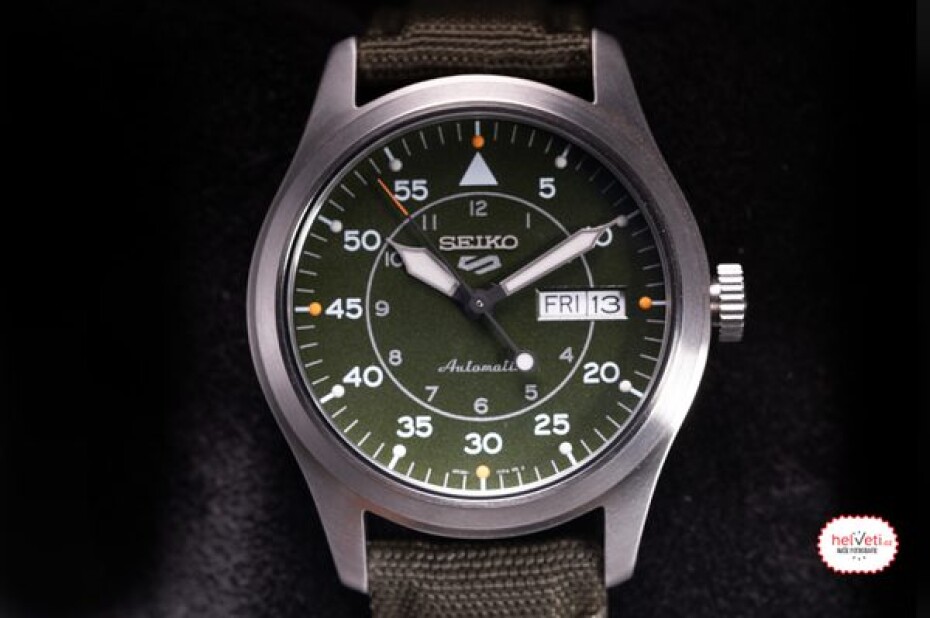 Seiko 5 Sports Automatic SRPH29K1 - main (5)