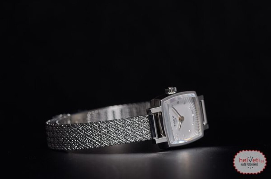 Tissot Lovely Square T058.109.11.036.00 - main (3)