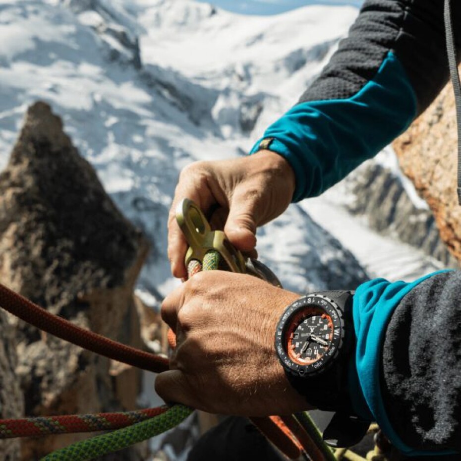 Luminox BEAR GRYLLS Survival  XB.3739 - main (11)