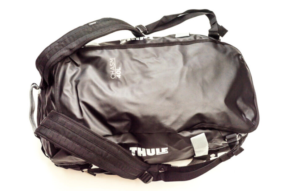 Sportovní taška Thule Chasm Duffel 40L - Black - main (9)