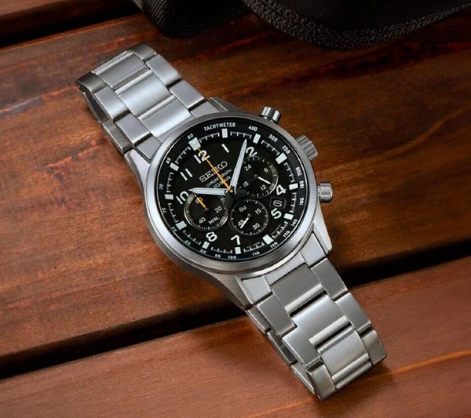Seiko Quartz Chronograph SSB447P1 - main (2)
