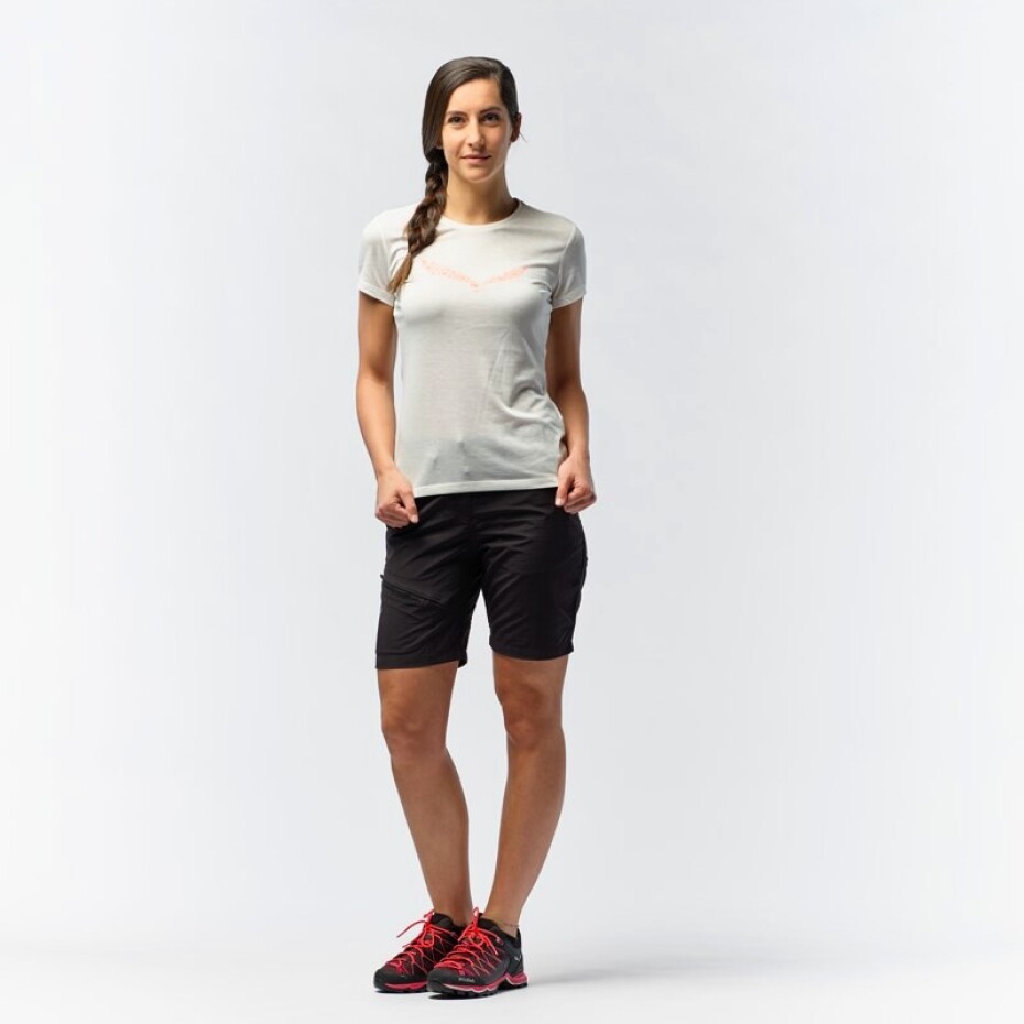 Salewa Solid Dry W SS Tee white - main (7)