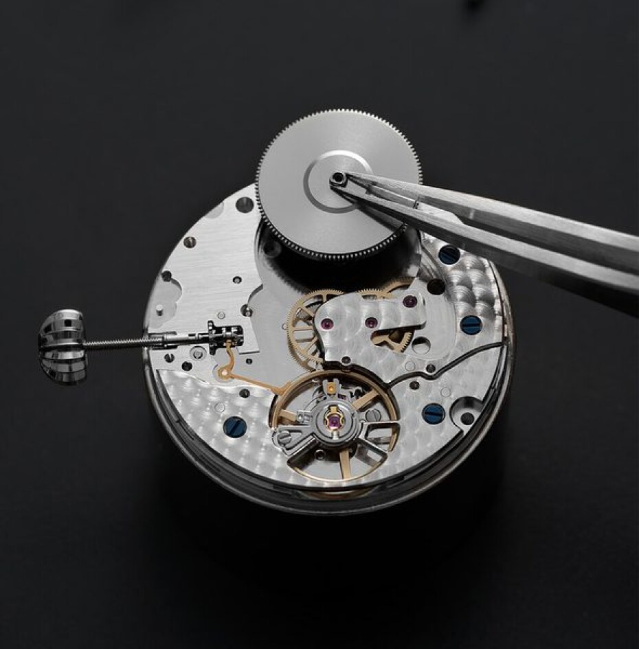 Frederique Constant Manufacture Classic Moonphase Date Automatic FC-716N3H6 - main (7)