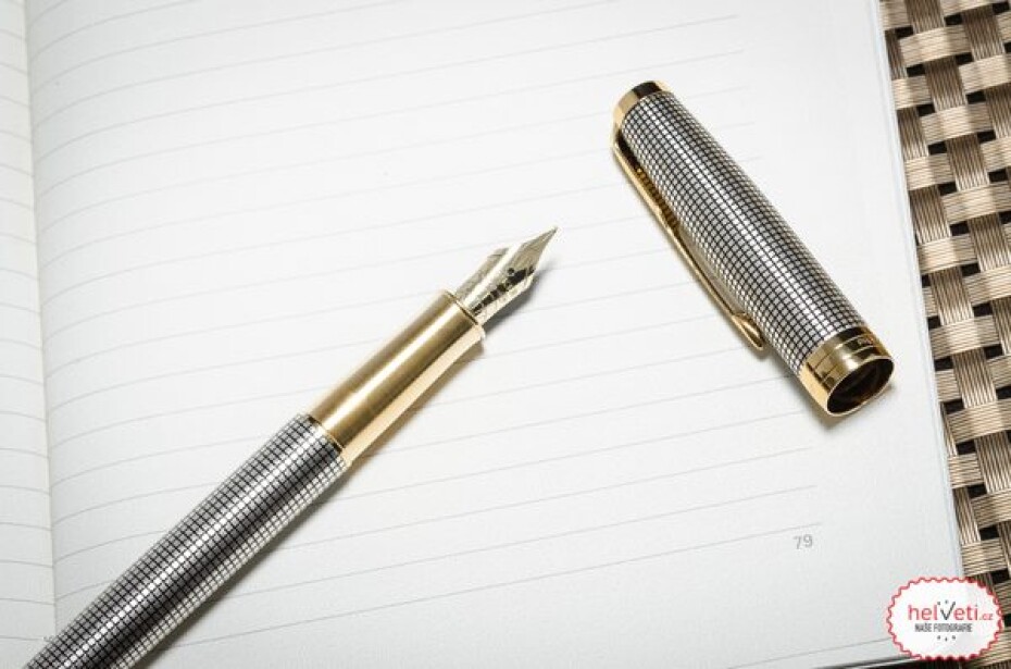 Plnicí pero Parker Sonnet Deluxe Silver Chiselled GT 1502/51314 - hrot F (slabý) - main (3)