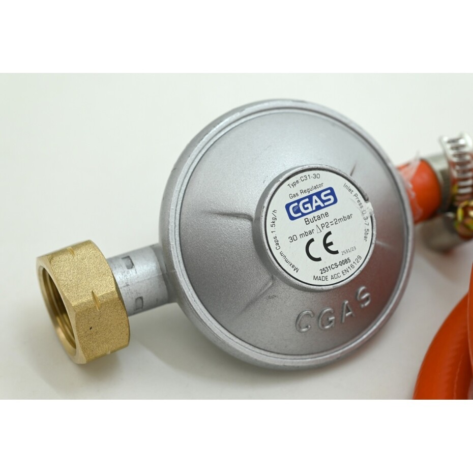 Cattara 13607 Plynový regulátor tlaku 30 mbar EN16129 s hadicí 1,5 m - main (2)
