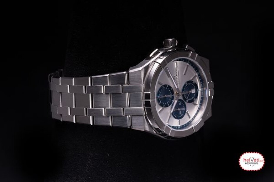 Maurice Lacroix Aikon Quartz Chronograph AI1118-SS002-230-1 - main (2)