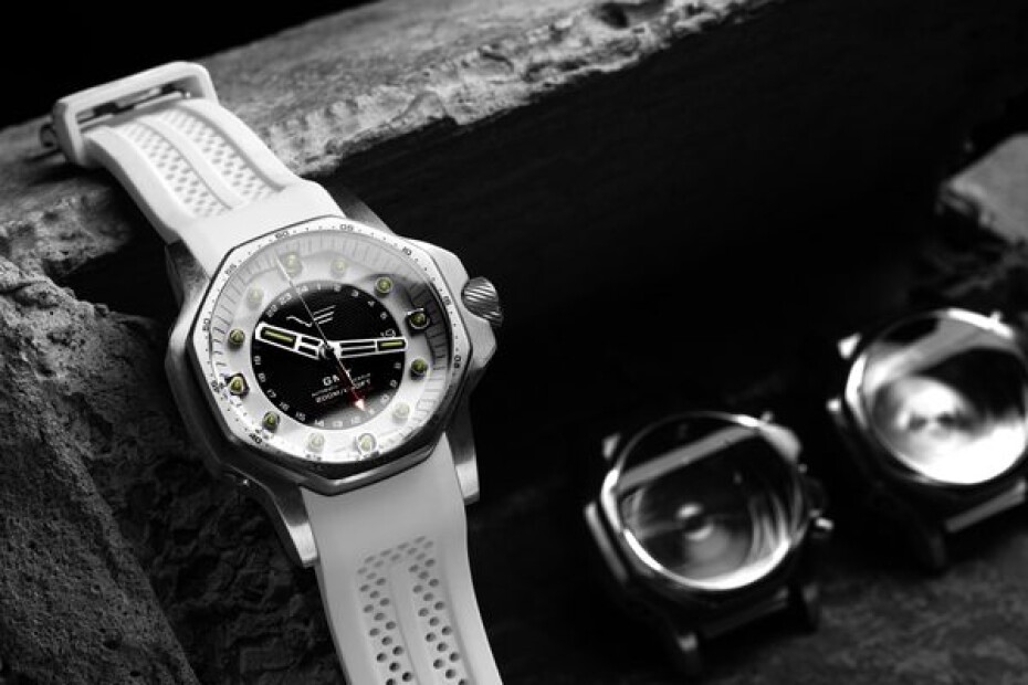 Vostok Europe Atomic Age Fermi Line NH34-640A702 - Bílý silikonový řemínek - main (4)