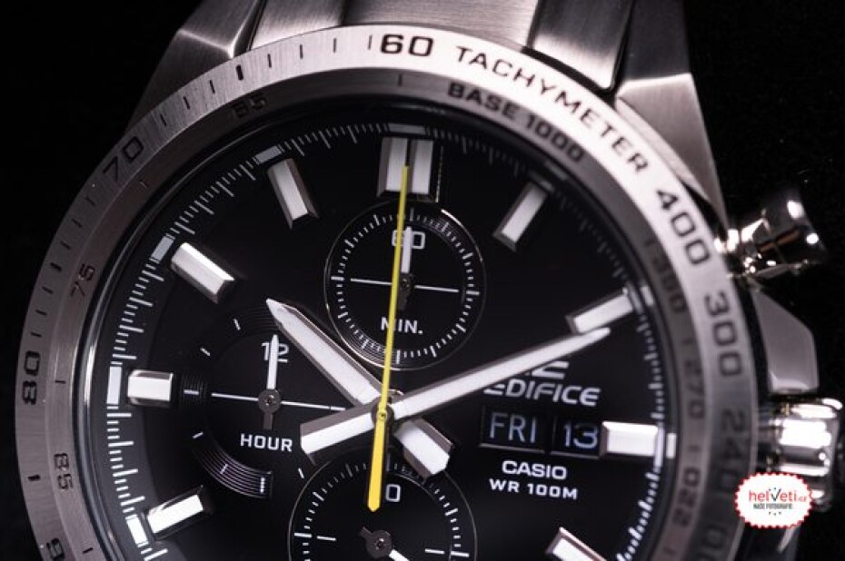 Casio Edifice EFR-574D-1AVUEF - main (6)