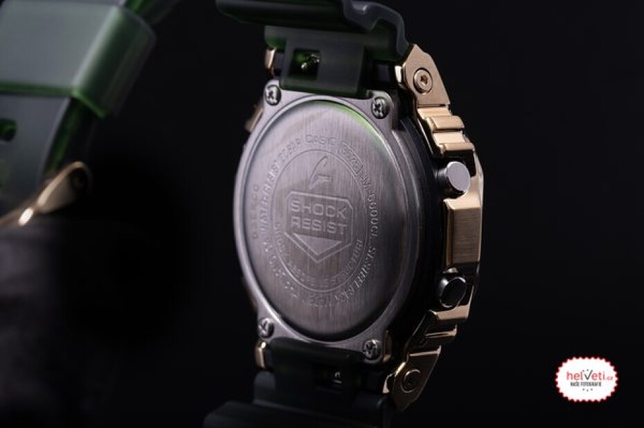 Casio G-Shock GM-5600CL-3ER Emerald Gold - main (8)
