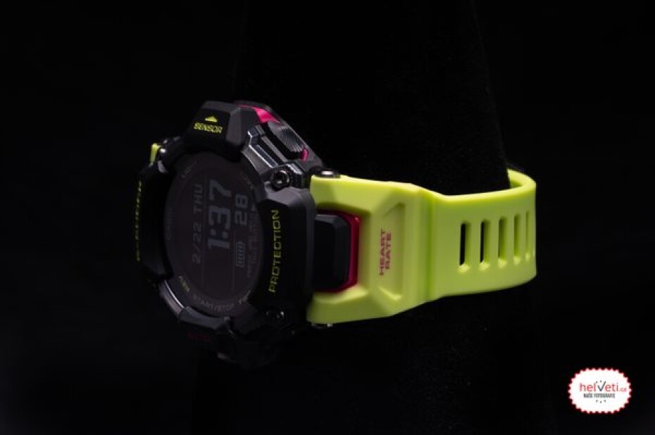 Casio G-Shock G-Squad GBD-H2000-1A9ER - main (2)