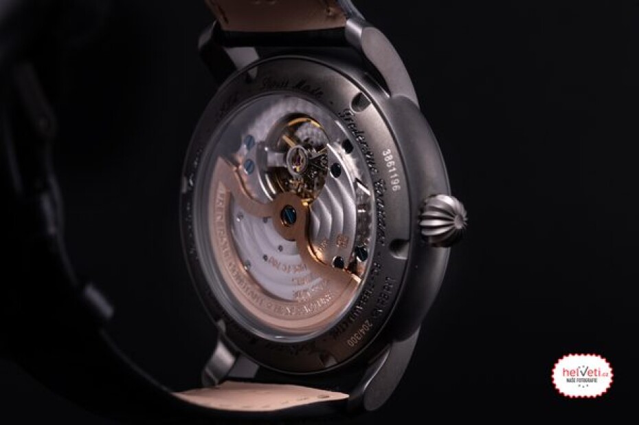 Frederique Constant Manufacture Classic Worldtimer Automatic Globetrotter Limited Edition FC-718BAWM4TH6 - main (8)