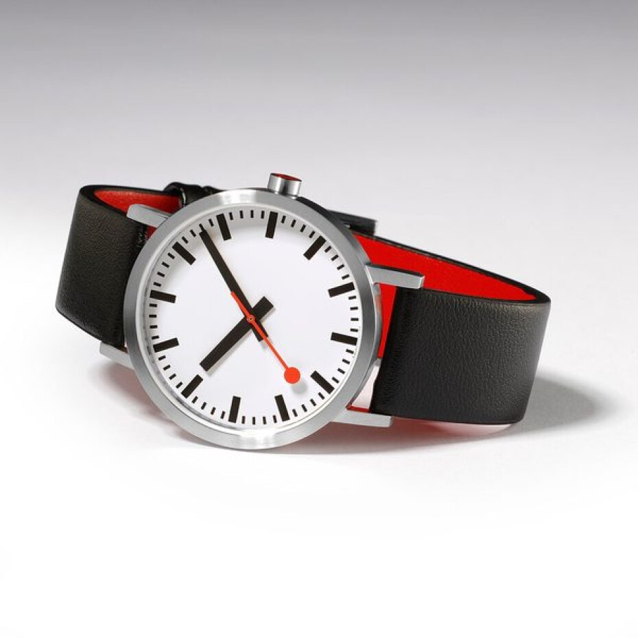 Mondaine Classic A660.30360.16OMV - main (2)
