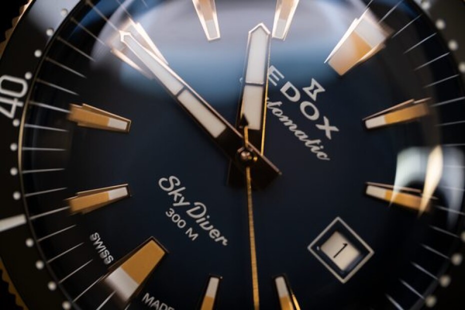EDOX Skydiver Date Automatic 80126-BRN-BUIDR Limited Edition - main (42)
