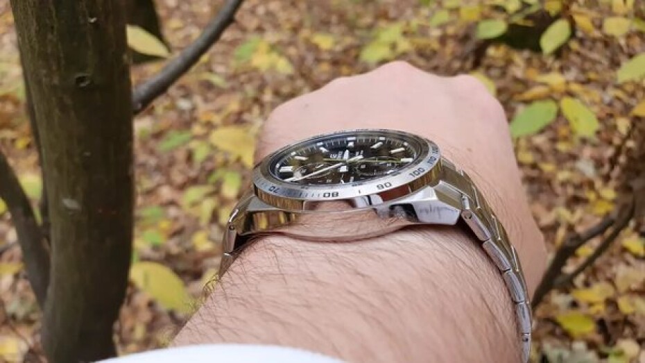 Casio Edifice EFR-574D-1AVUEF - main (16)