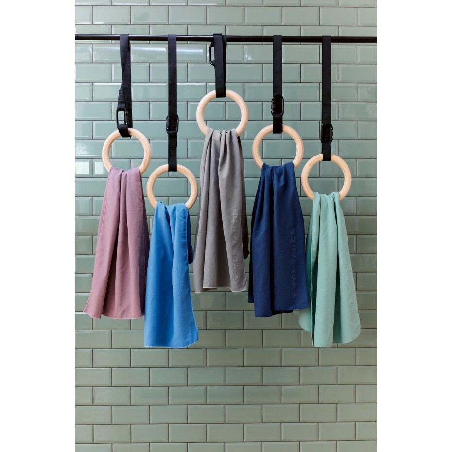Tom Tailor Fitness osuška Moody Grey, 70 x 140 cm - main (1)