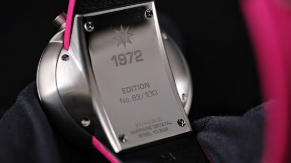 Junghans 1972 Competition PINK Automatic Limited Edition 27/4406.00 - main (16)