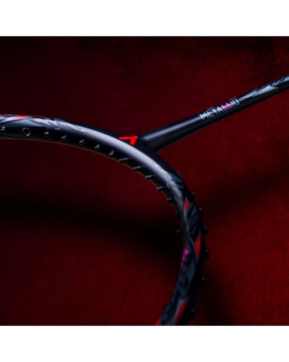 Badmintonová raketa Victor Thruster Ryuga Metallic - main (8)