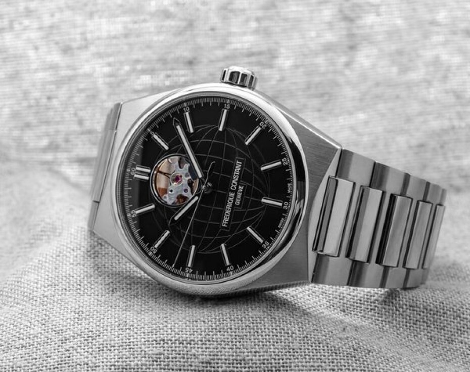 Frederique Constant Highlife Gents Heart Beat Automatic FC-310B4NH6B - main (15)