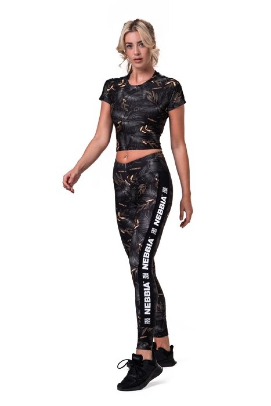Nebbia Crop top Active 568 volcanic black - main (5)
