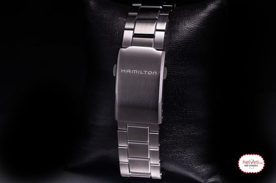Hamilton Khaki Aviation X-Wind GMT Chrono Quartz H77922141 - main (8)