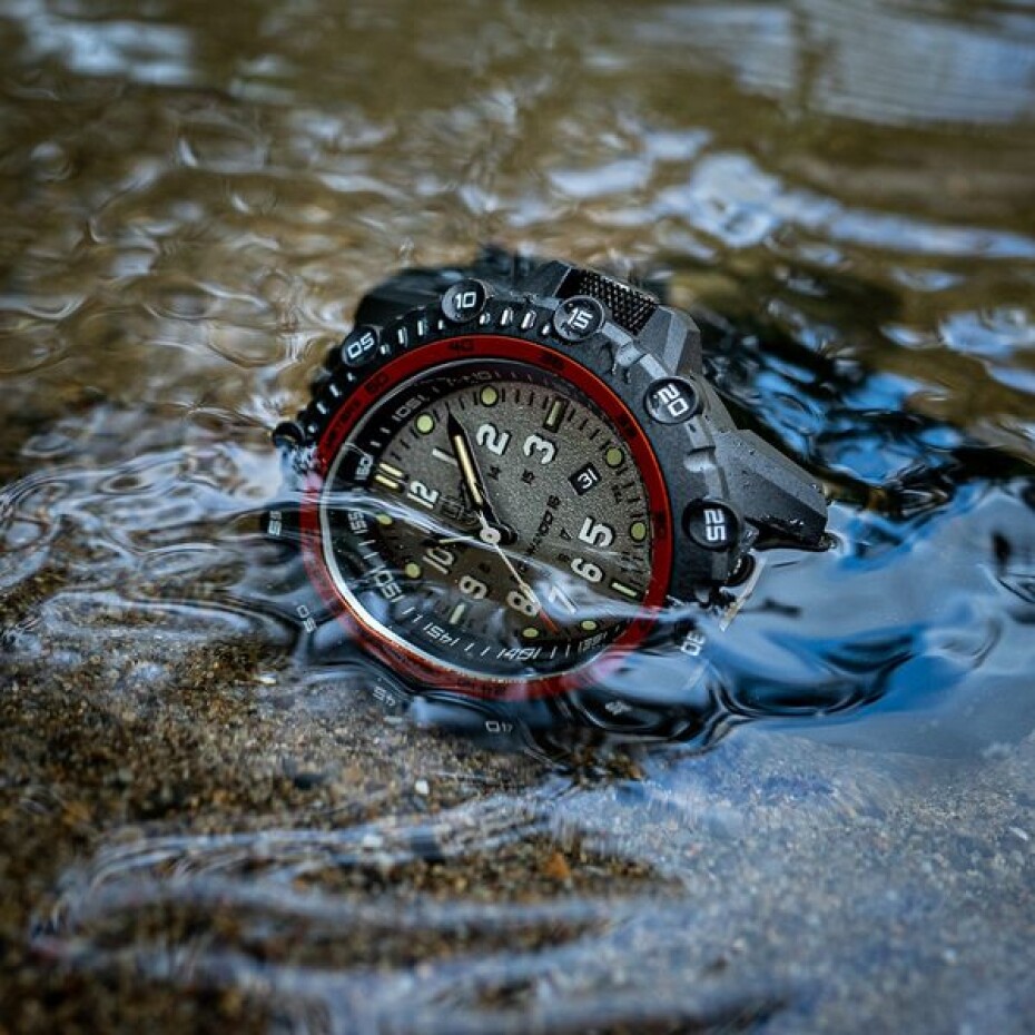 Luminox The Commando Frogman 3300 Series 3301 - main (13)