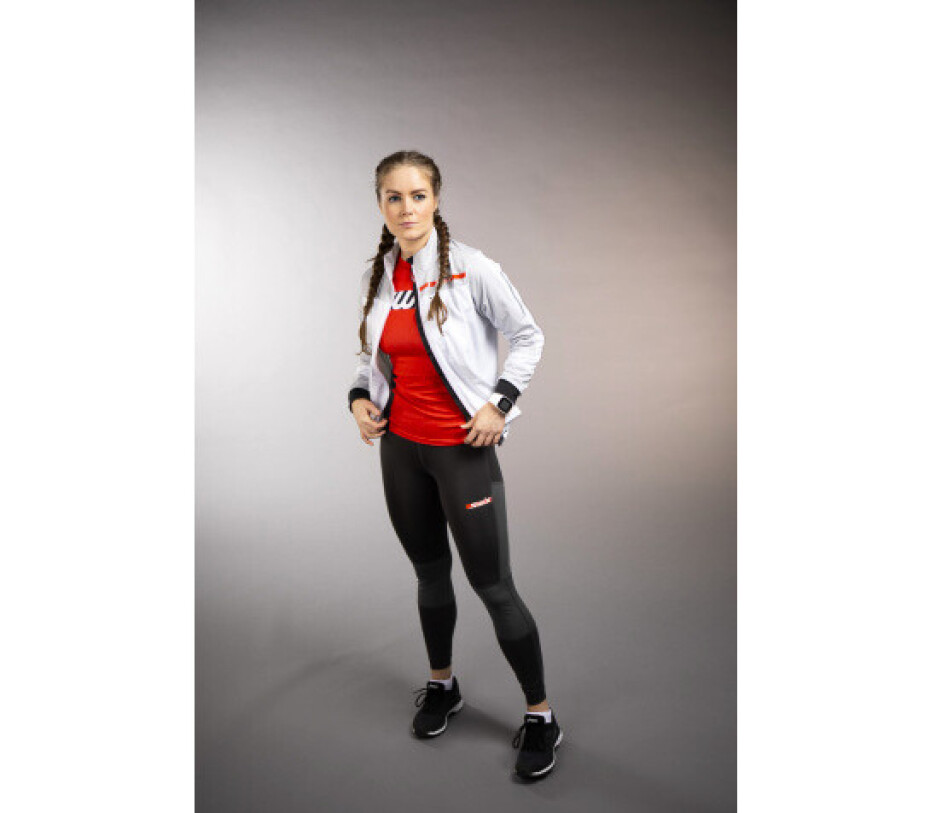 Swix Carbon šedá - main (2)