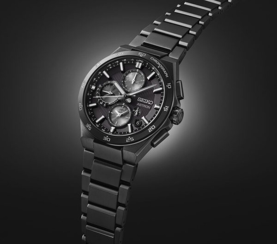 Seiko Astron Dual-Time Chronograph SSH155J1 - main (2)
