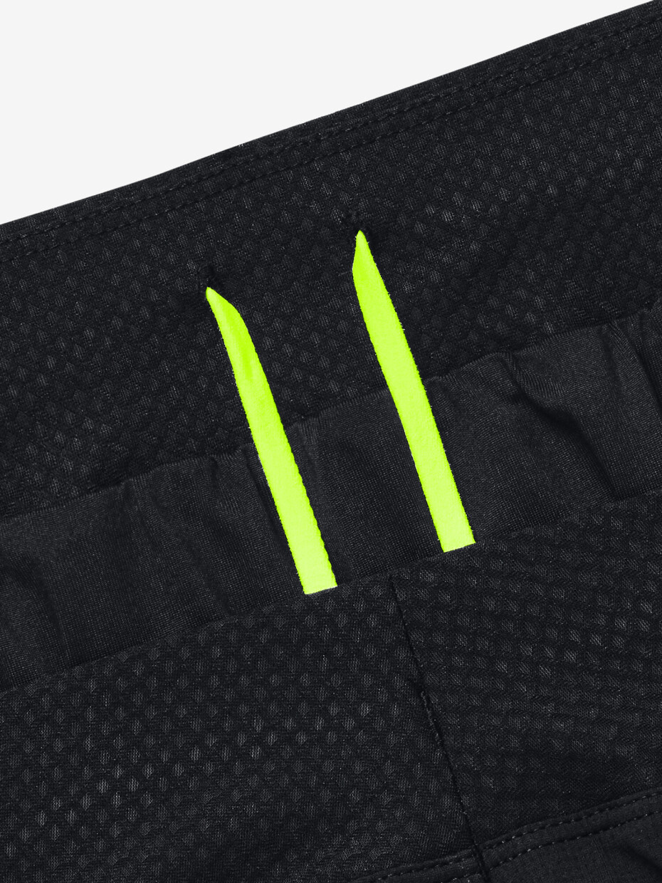 Under Armour UA LIGHTER THAN AIR SHORT-BLK 1377315-001 - main (2)